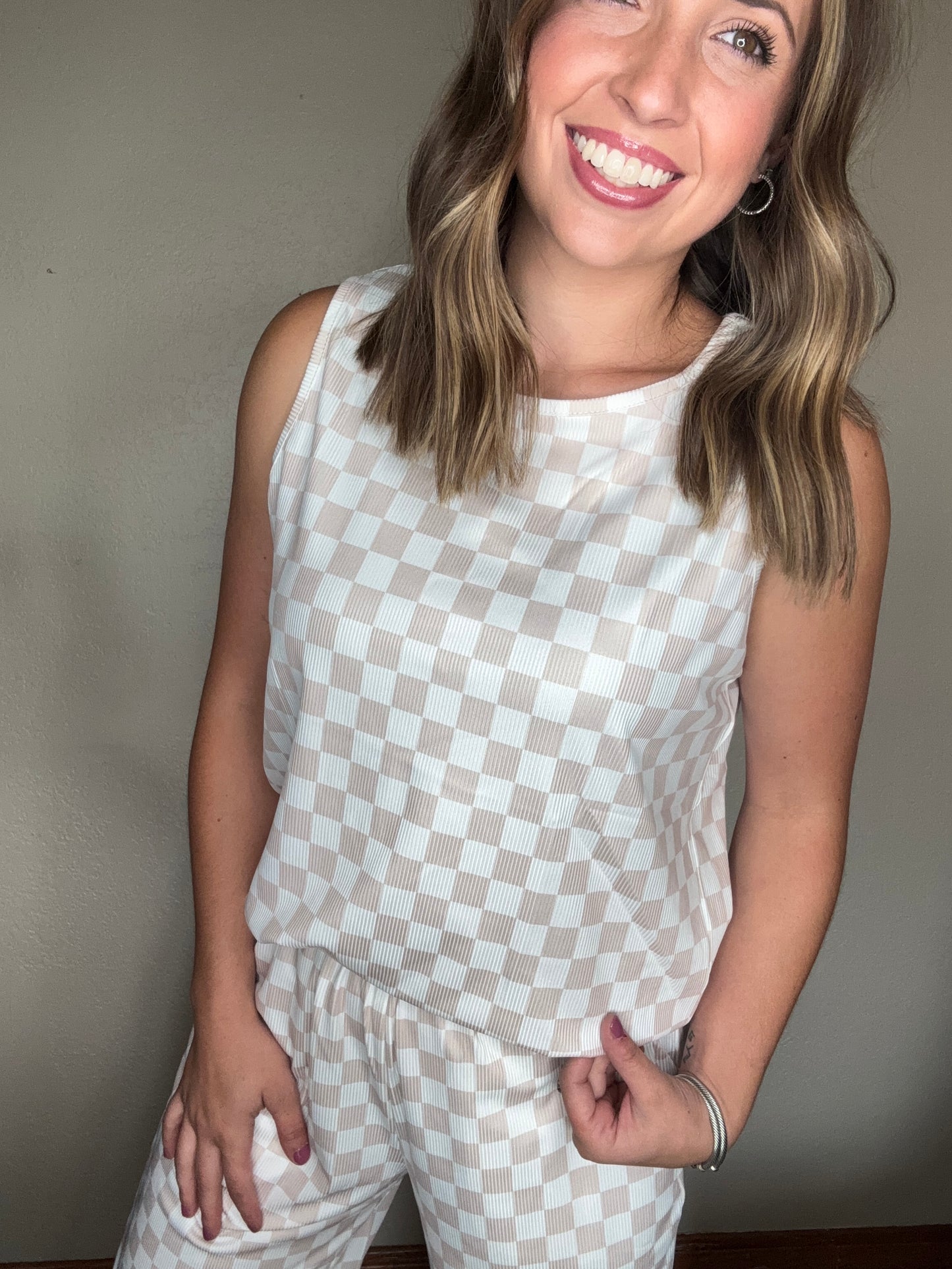 Tan & White Checkered Lounge Set